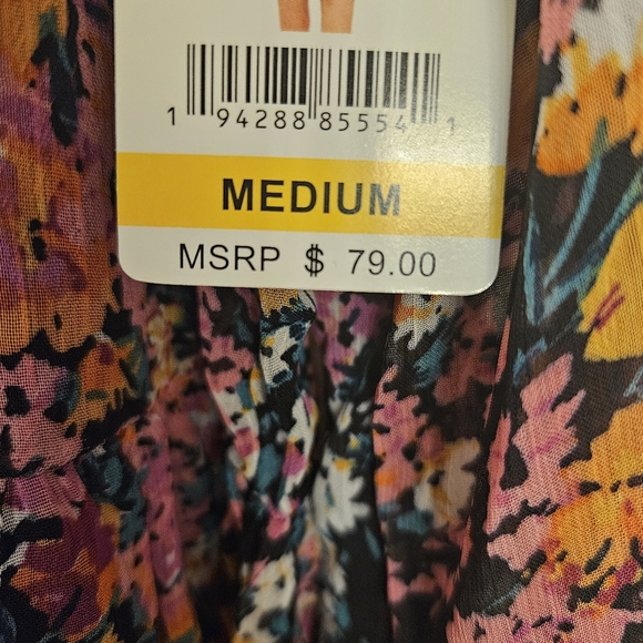 NWT Vince Camuto Long Sleeve Floral Tiered Dress - Picture 11 of 11